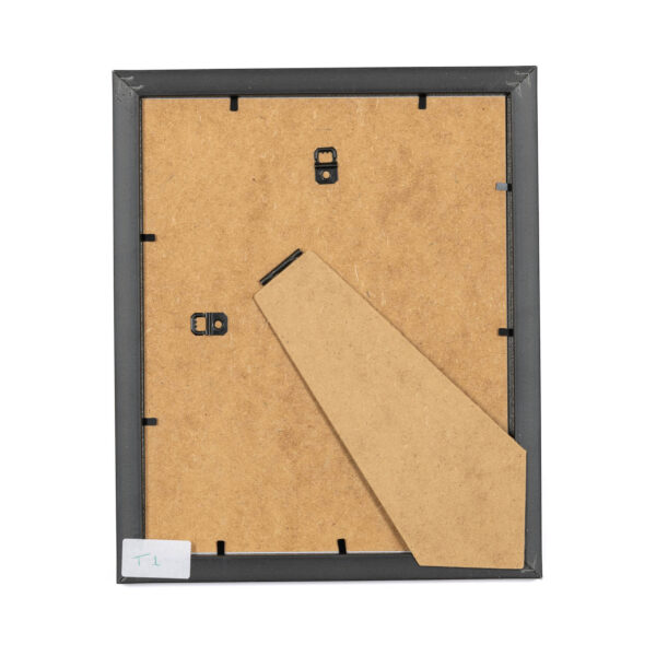 Black Frame| T1 - Image 3